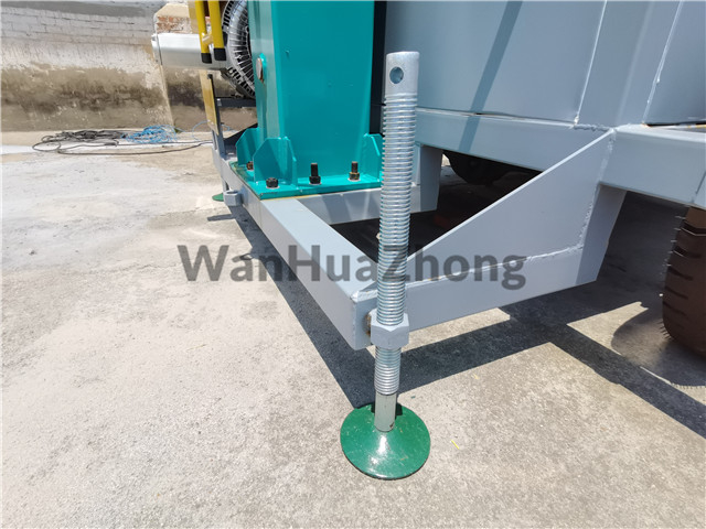 Mobile grain truck probe