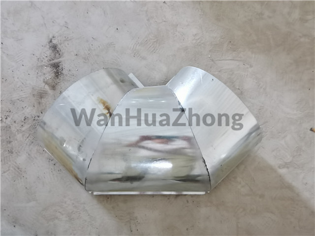 Ground cage ventilation duct