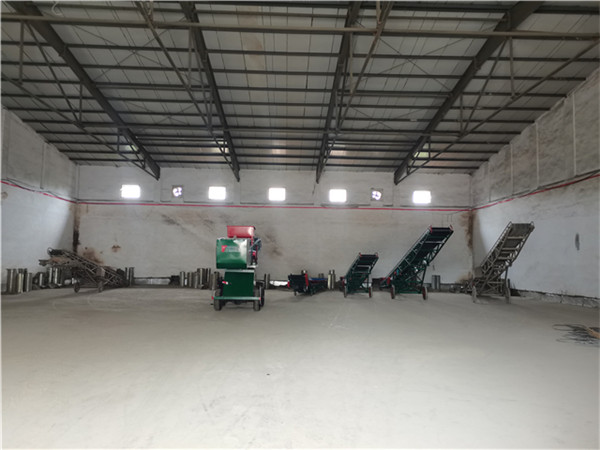 grain storage equipment in grain warehouse
