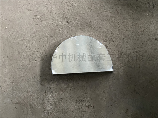 Ground cage ventilation duct