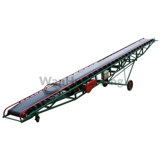 Mobile packaged and bulk grain belt conveyor