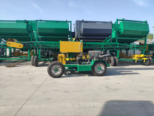 mobile automobile bulk grain side unloader in factory
