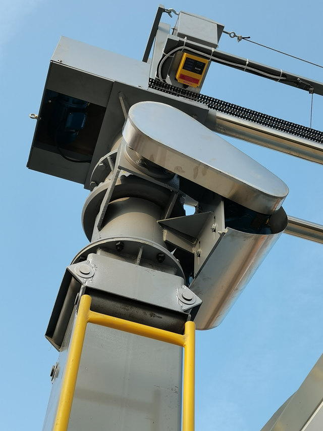 detail of grain truck probe