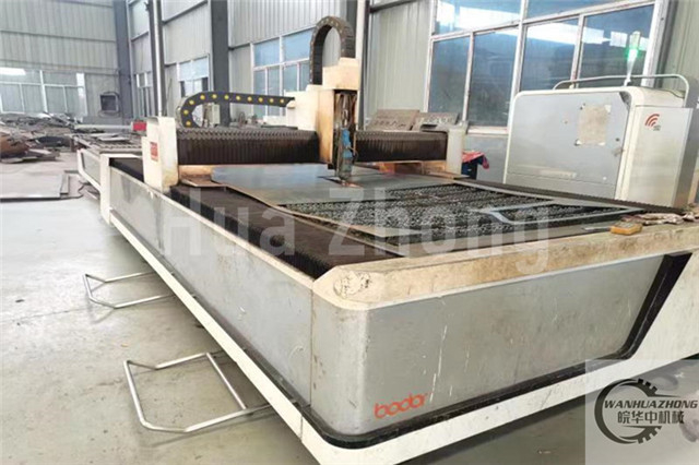 Tube plate integrated laser cutting machine