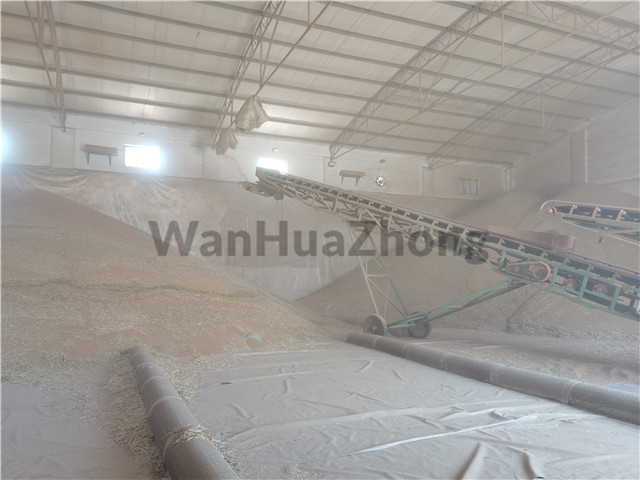 Ground cage ventilation duct