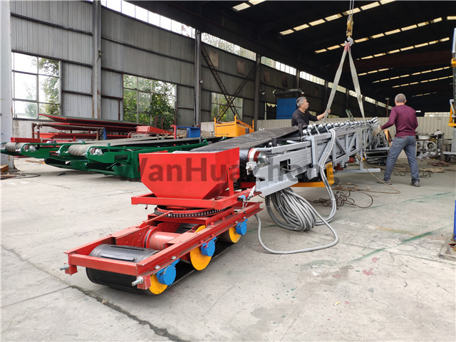 Mobile hydraulic telescopic lifting and filling belt conveyor