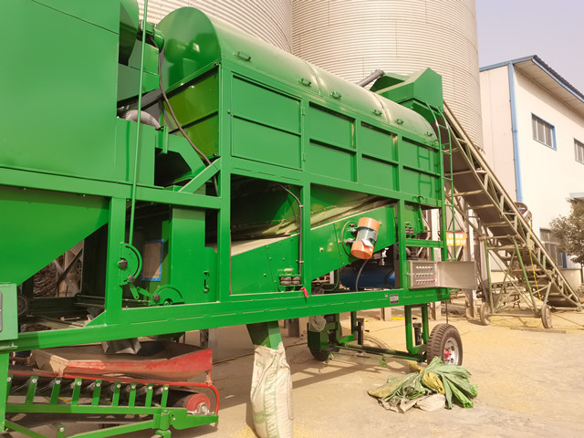 Live picture of environmental protection cylindrical grain cleaner