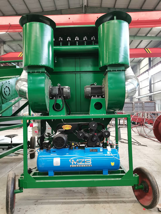 Pulse dust collector in factory