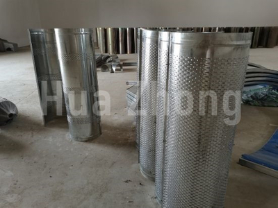 Ground cage ventilation duct