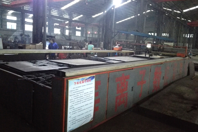 CNC Longmen plasma cutting machine 4m × 9m of HuaZhong1