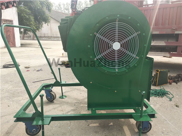 Mobile centrifugal fan in grain depot