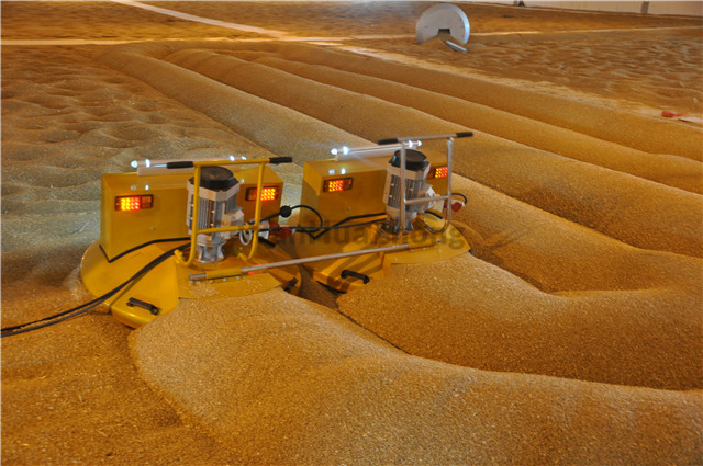 Dual machine combined use working photo