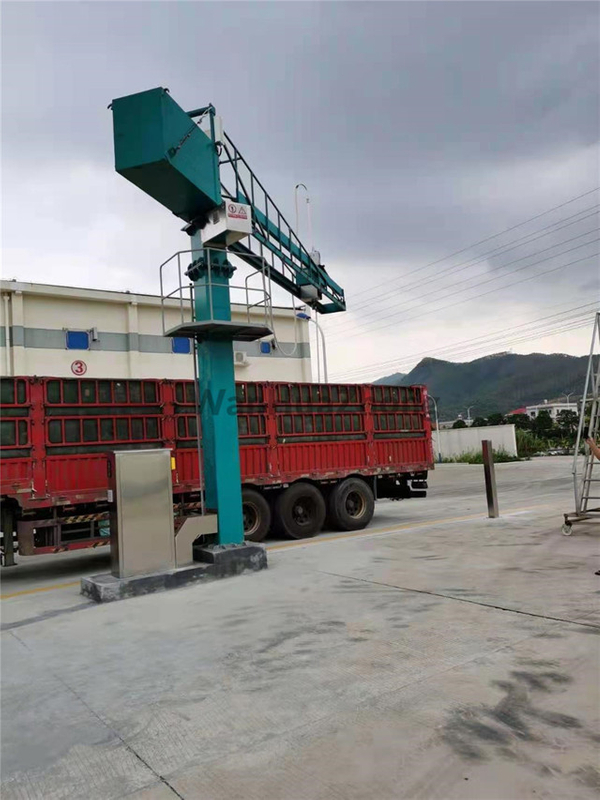 Intelligent grain truck probe